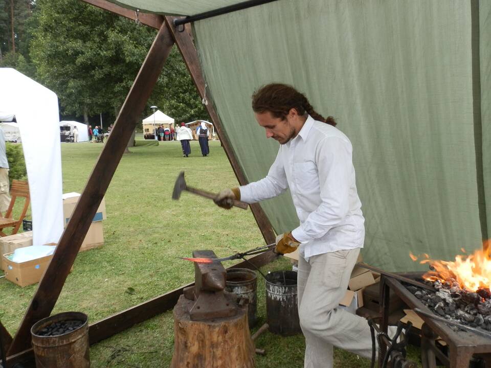 Juodkrantėje vyko folkloro šventė „Pūsk, vėjuži!“ 