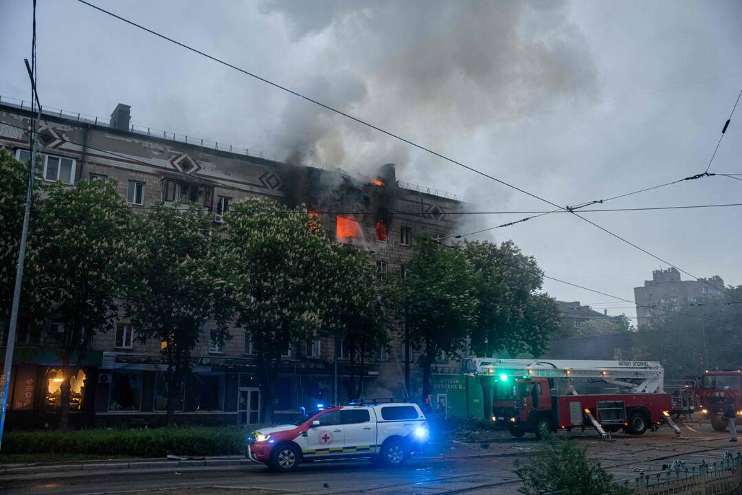 Ruošiantis galimoms deryboms Stambule, Rusija surengė dronų ataką Ukrainoje