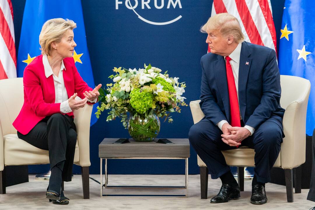 Trumpas tikisi susitikti su EK pirmininke Von der Leyen