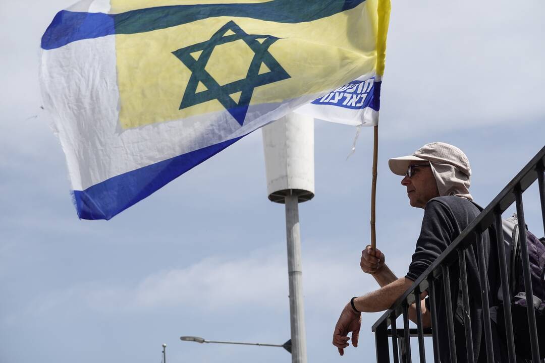 Izraelis pagrasino Iranui grupuotės „Hamas“ likimu