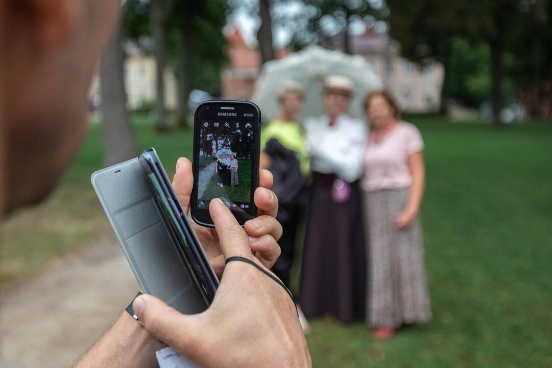 Gyvasis šetadienis Raudondvario dvare