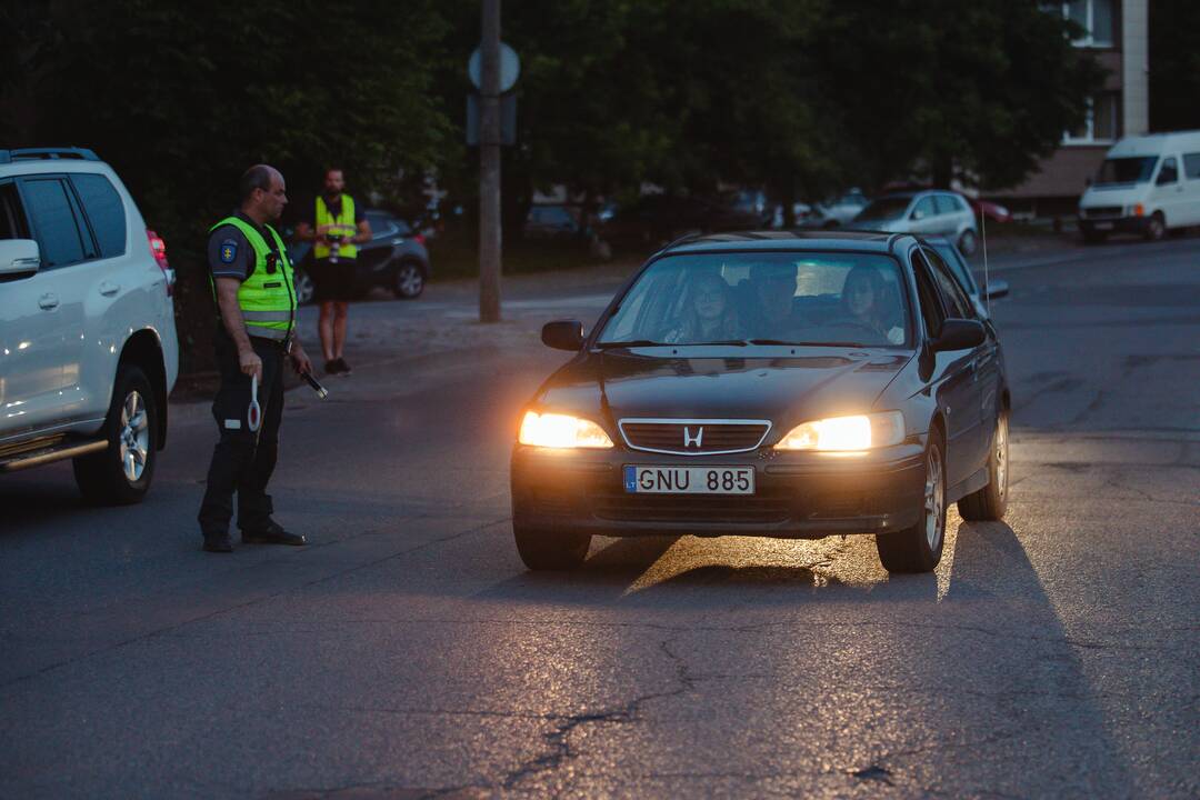 Kaune vyko reidas: policija tikrino vairuotojų blaivumą