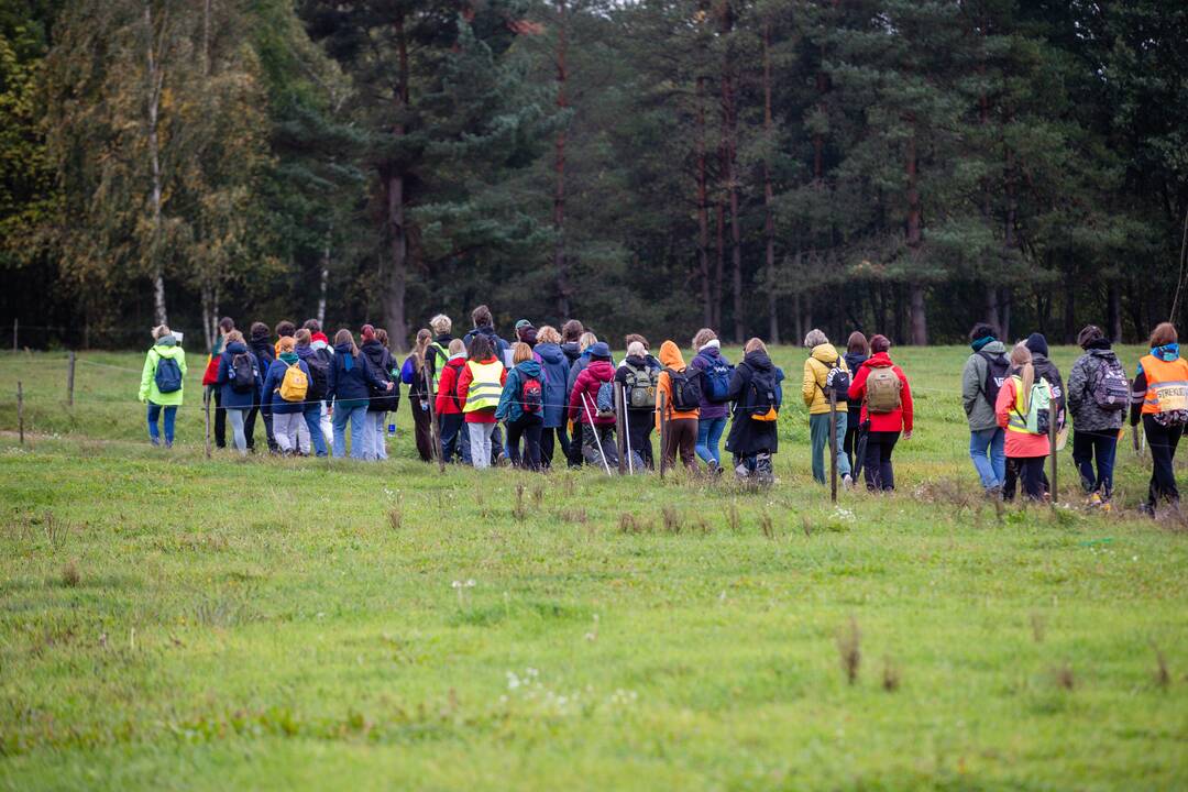 Mokytojų protesto eisena pėsčiomis iš Klaipėdos į Vilnių