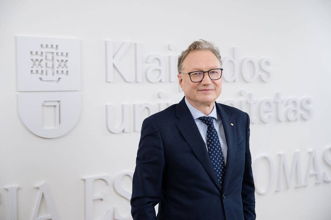 Projektą vykdžiusi KU komanda (nuo kairės): prof. dr. R. Didžiokas, prof. dr. A. Andziulis, prof. dr. J. Janutėnienė, doc. dr. M. Kurmis, Ž. Lukošius.