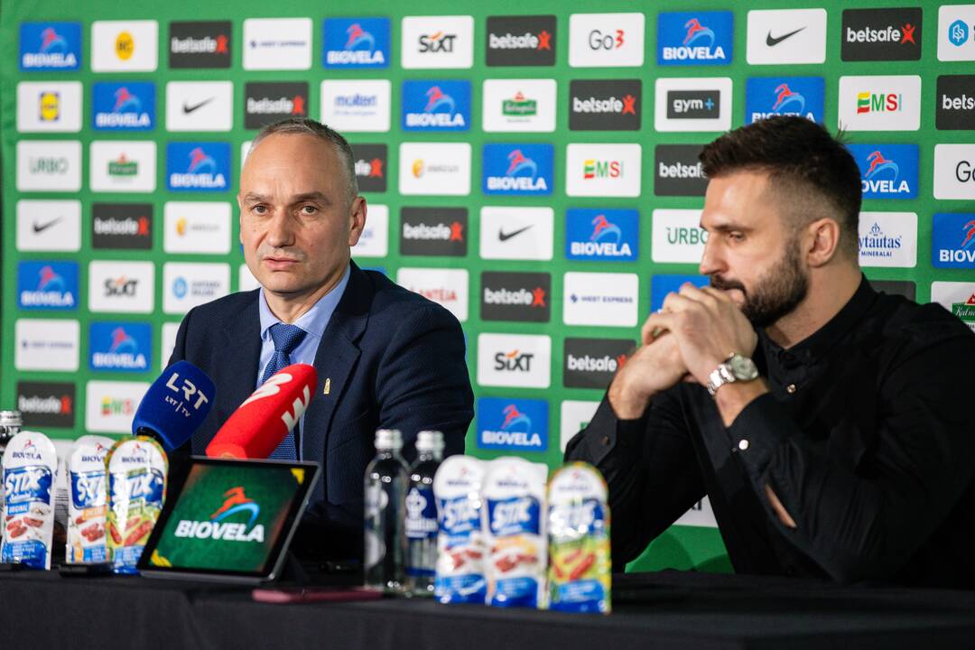 LKF prezidento, vyrų ir moterų krepšinio rinktinių programų vadovų spaudos konferencija