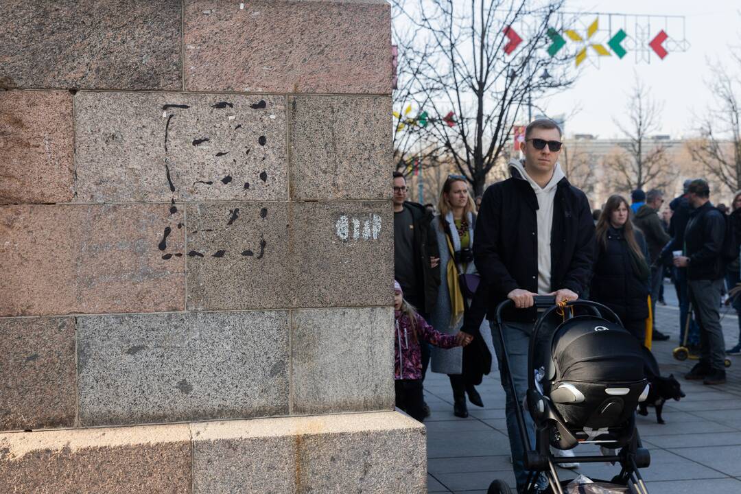 Eisena „Nepriklausomybės atkūrimo kelias“