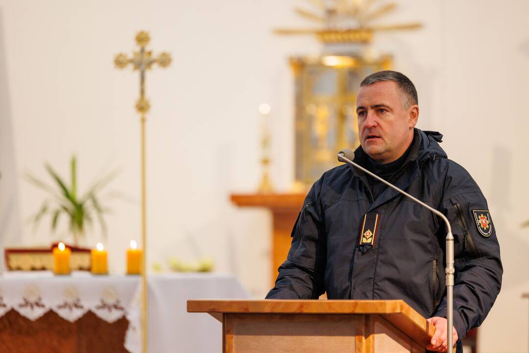 Gaisre žuvusio ugniagesio Rolando Venslauskio laidotuvės