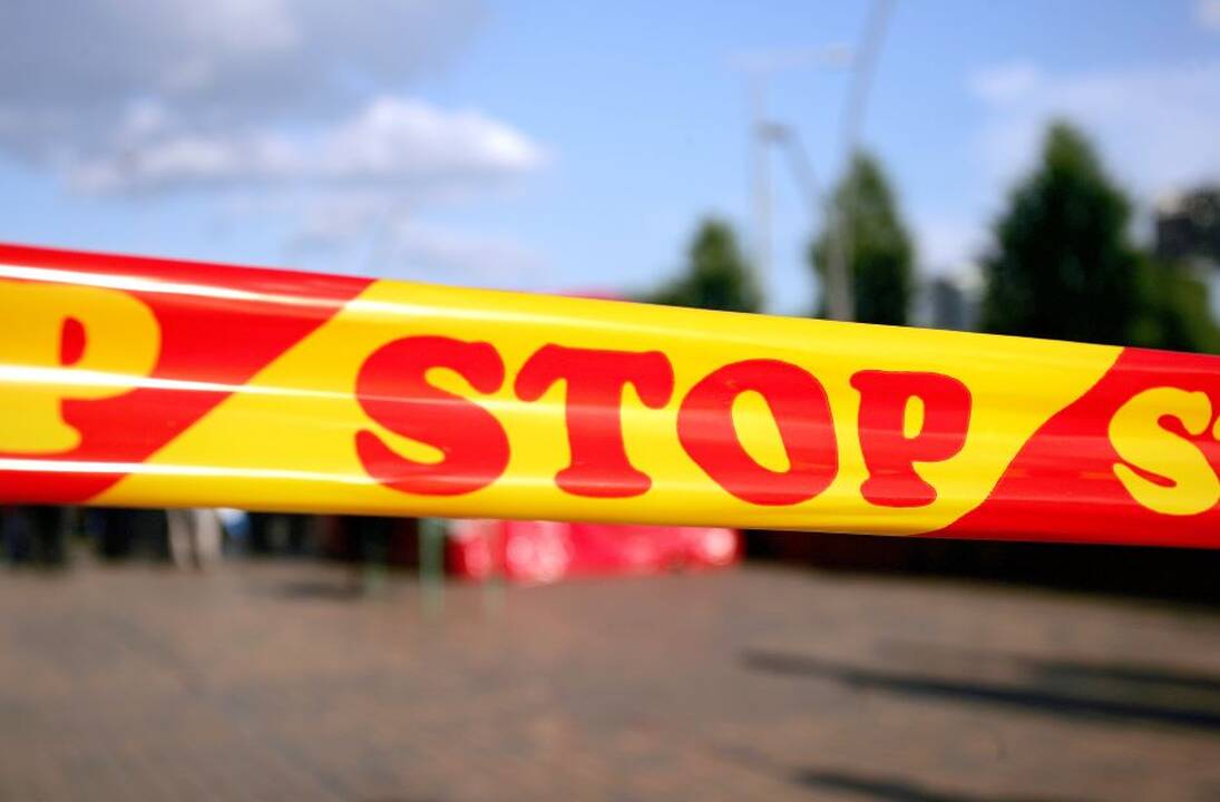 Automobilių stovėjimo aikštelėje – miręs vyras