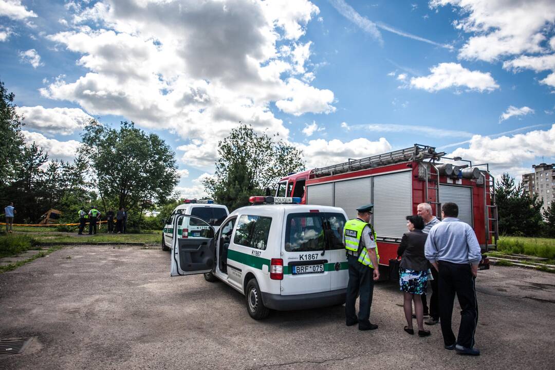 Šilainiuose nuo skardžio nuvažiavo maršrutinis autobusas