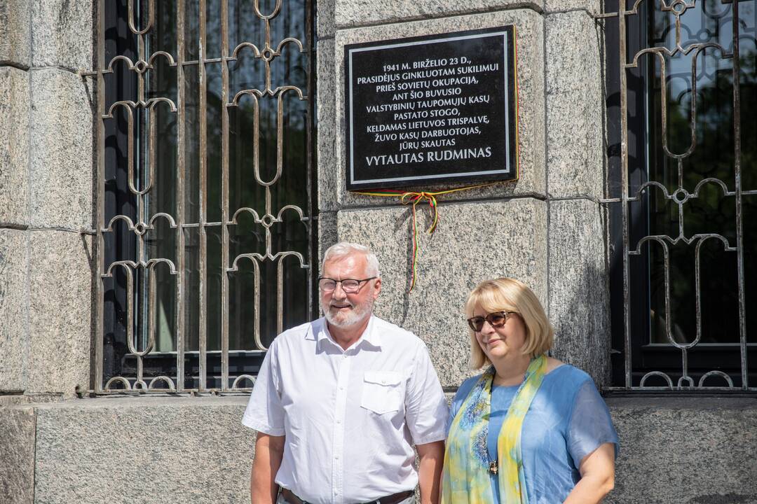 Birželio sukilimo 80-mečio minėjimas