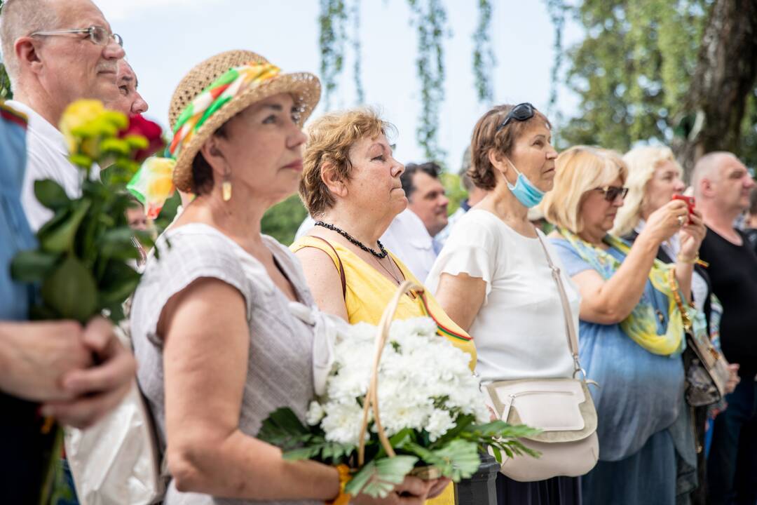 Birželio sukilimo 80-mečio minėjimas