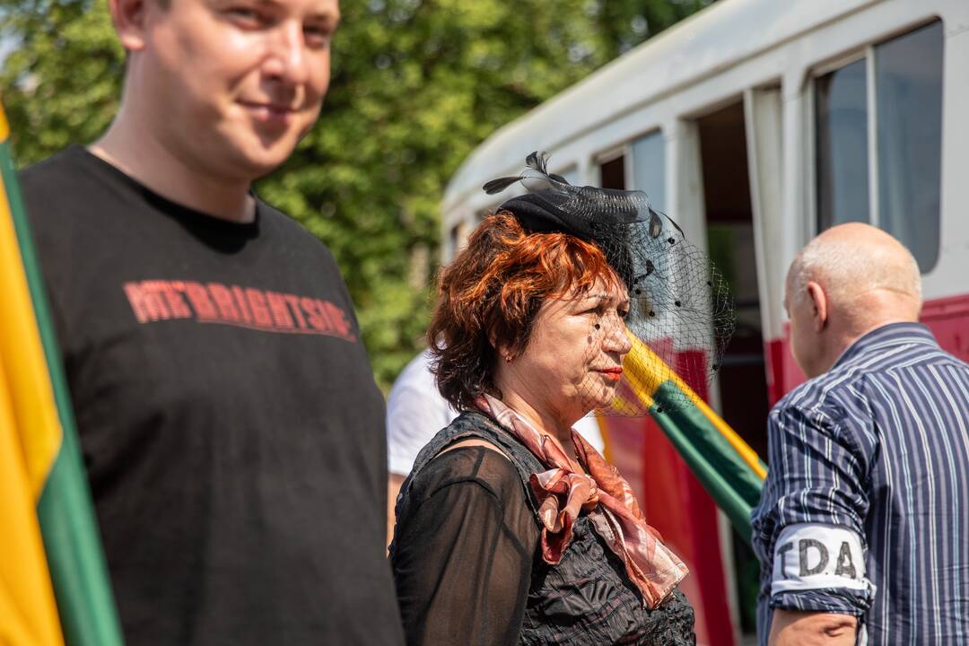 Birželio sukilimo 80-mečio minėjimas