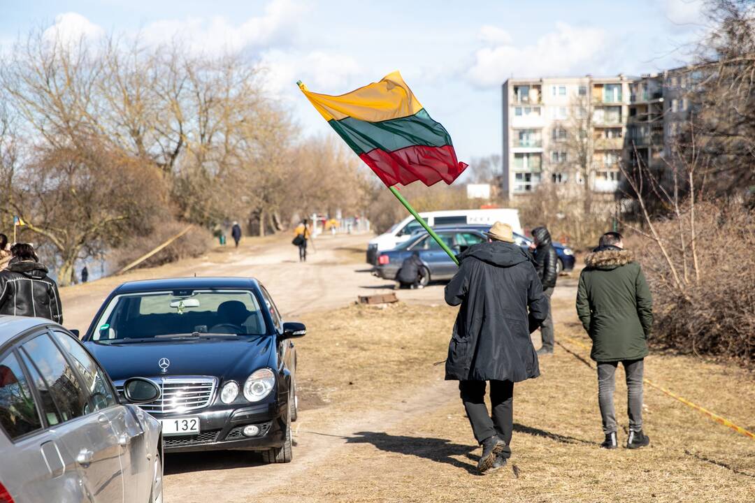 Protesto akcija Kaune „Išvyniok Kauno valdžios dovaną Šančiams“ 