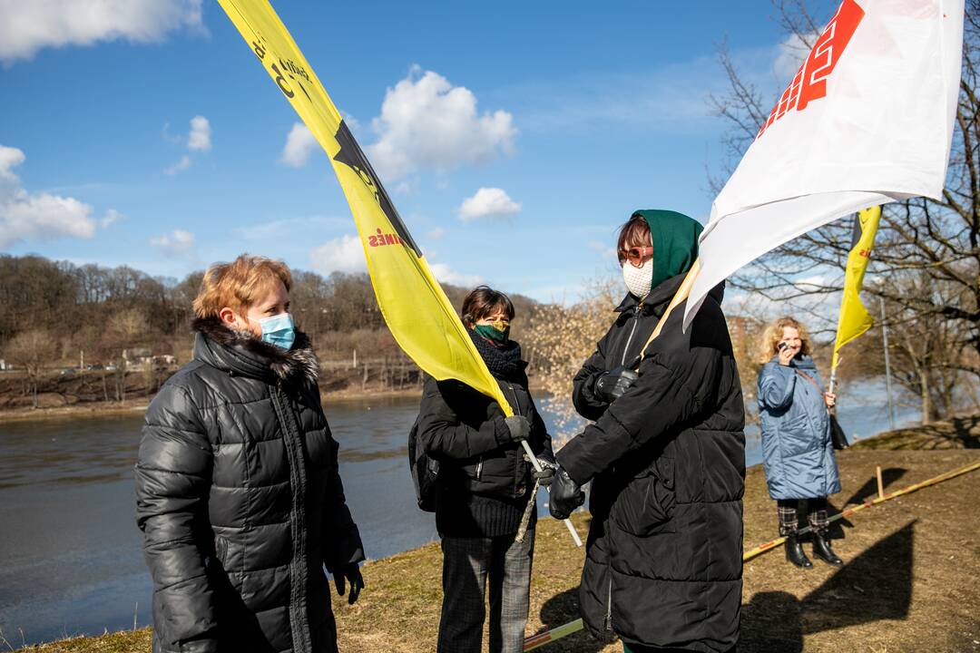 Protesto akcija Kaune „Išvyniok Kauno valdžios dovaną Šančiams“ 
