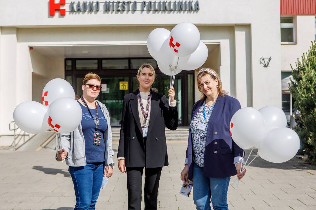 Vaikų gynimo dienos proga - Kauno miesto poliklinikos medikų sveikinimai