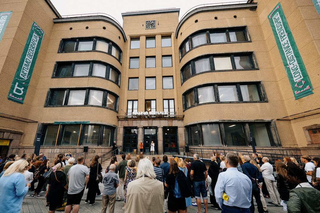 Kauno bienalės ambasadoriaus Viktoro Diawaros „Afrodelic“ koncertas, parodų atidarymas