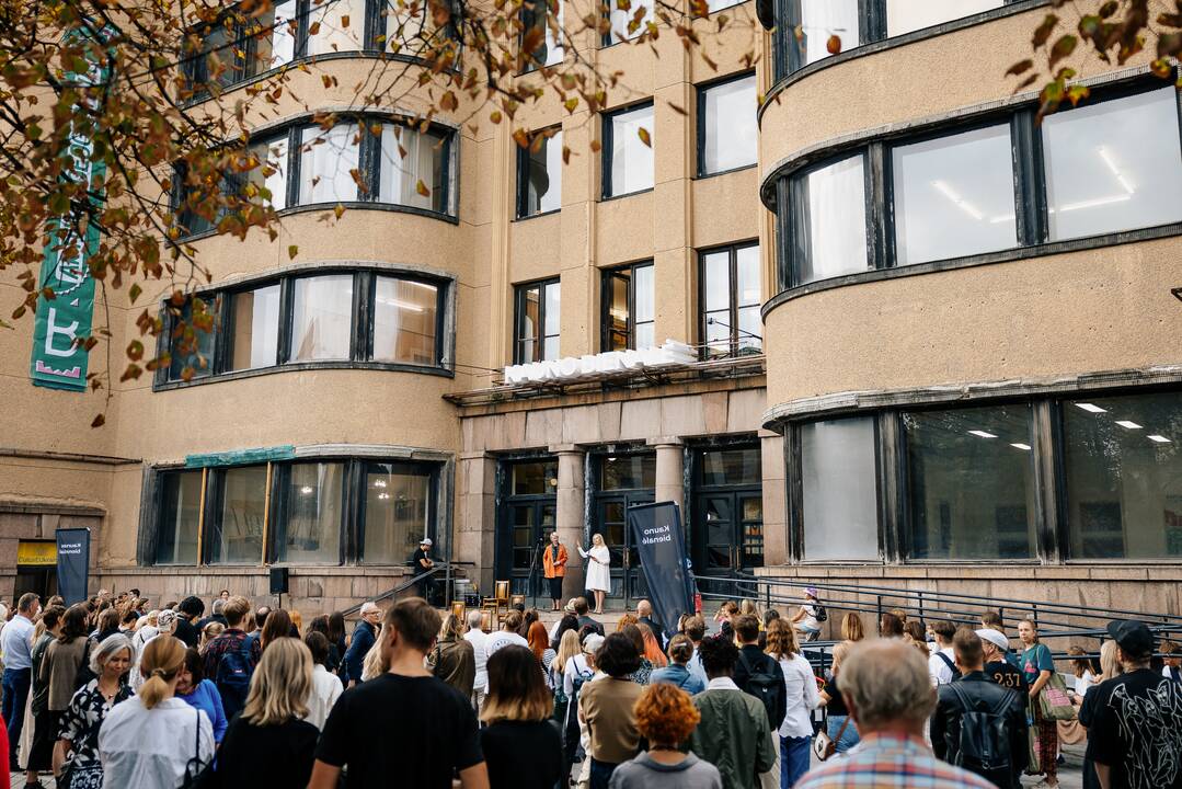 Kauno bienalės ambasadoriaus Viktoro Diawaros „Afrodelic“ koncertas, parodų atidarymas