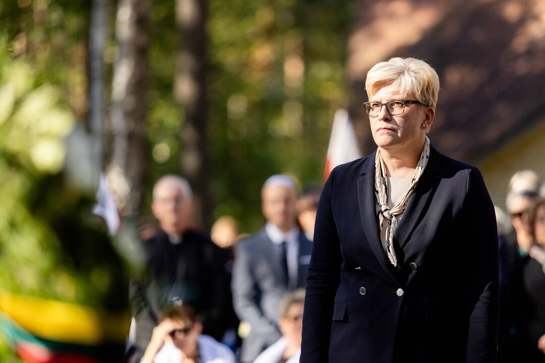 Holokausto aukų atminimas Panerių memoriale