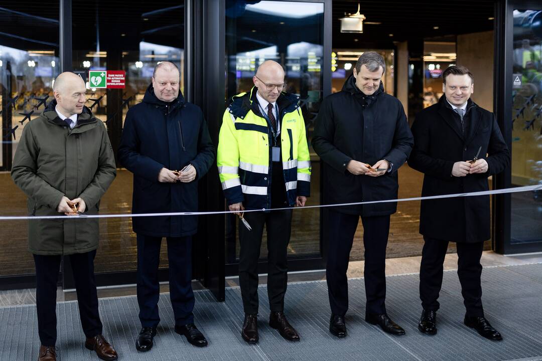 Vilniaus oro uoste oficialiai atidarytas naujasis keleivių išvykimo terminalas