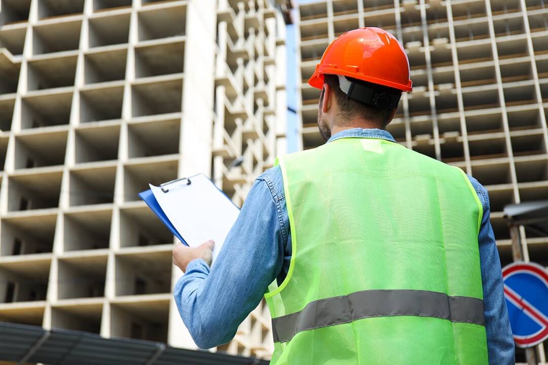 EBPO: efektyvinant statybas Lietuvoje reikėtų paprastinti leidimų procesus
