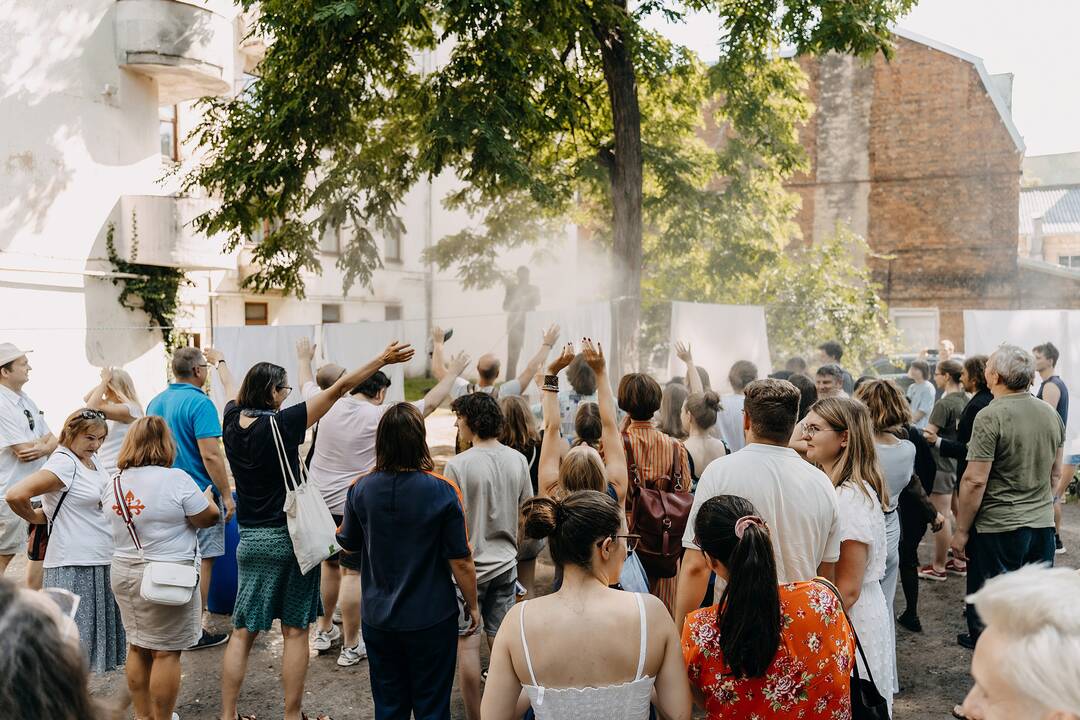 Judesyje: „Fugit“ neleido žiūrovui likti pasyviu stebėtoju.