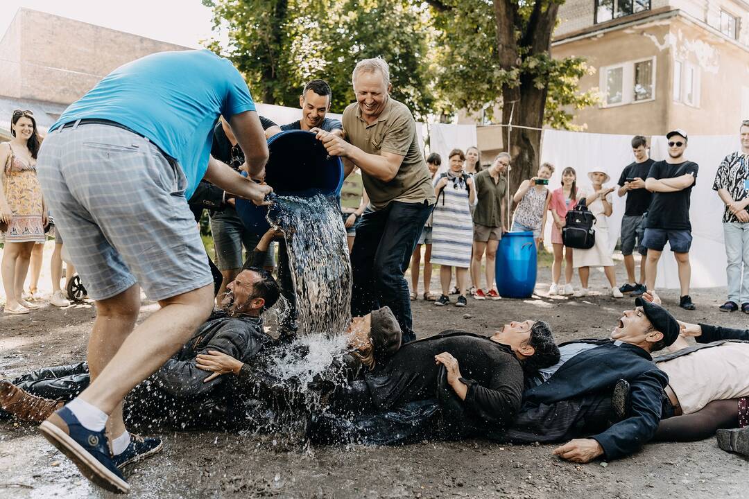 Judesyje: „Fugit“ neleido žiūrovui likti pasyviu stebėtoju.