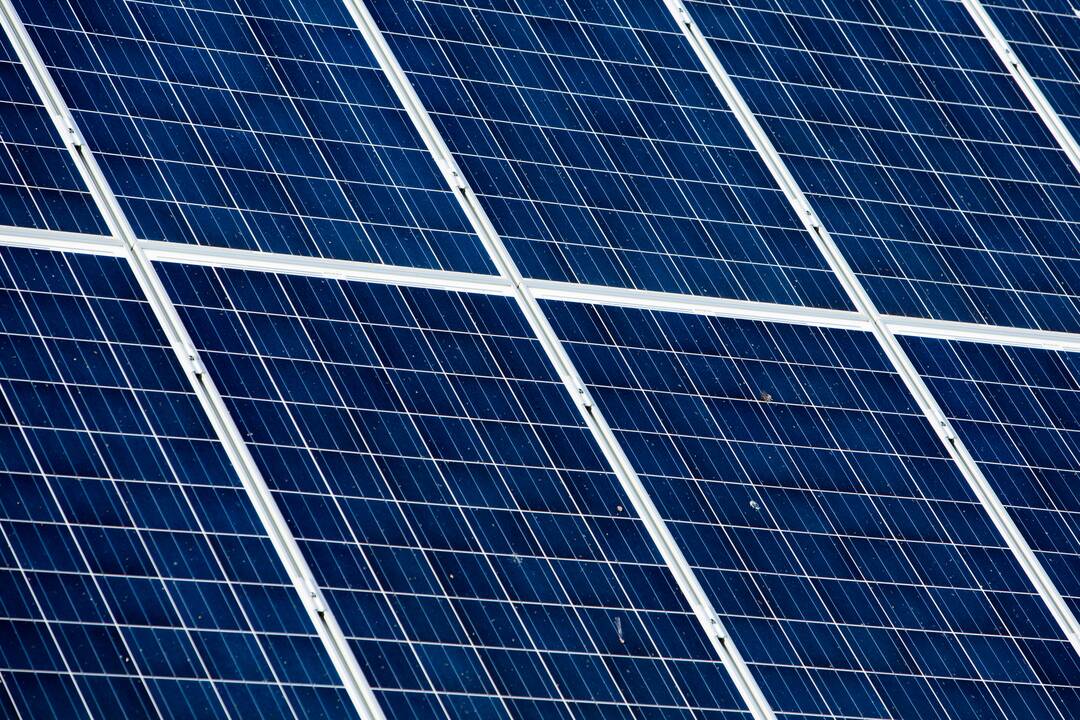 Elektrėnuose – pirmas saulės parkas savivaldybės įstaigoms