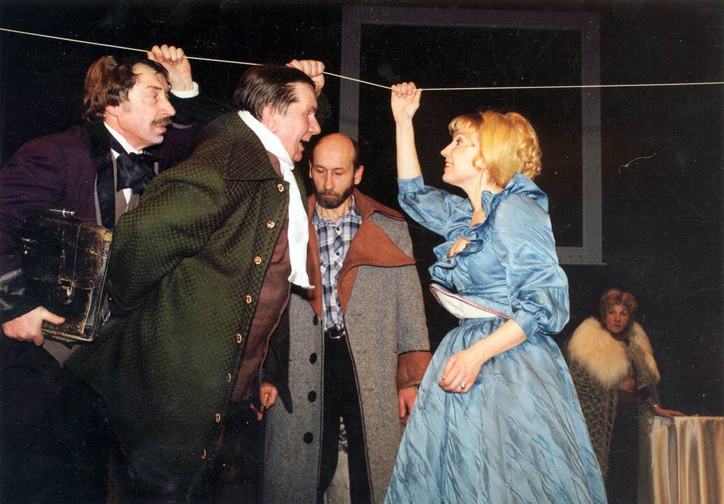 Kelias: „Teatras sužavėjo mane mokykloje, iki šiol džiaugiuosi ir didžiuojuosi savo pasirinkimu“, – tikina Nacionalinio Kauno dramos teatro aktorius A. Pintukas. 