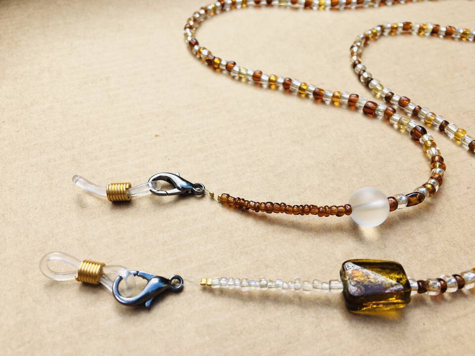 Meditacija: A Grikietė tikina, kad karoliukų vėrimas jai leidžia pabėgti nuo kasdienių darbo ir buitinių minčių, streso.