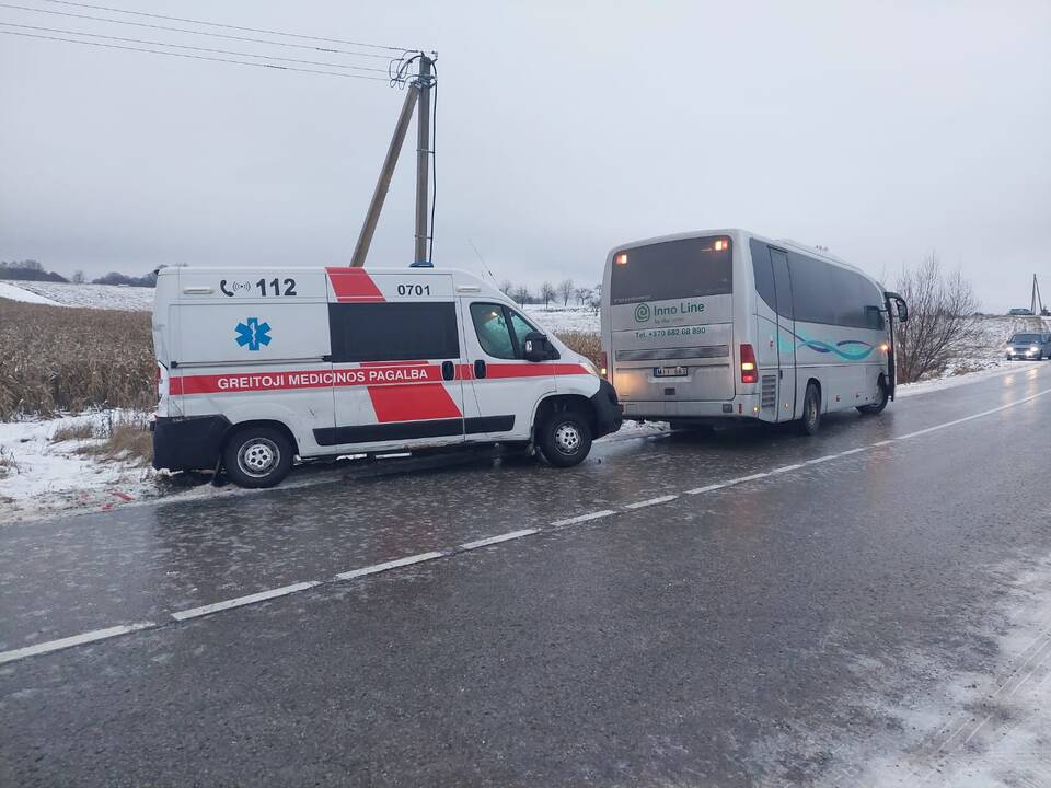 Situacija: trečiadienį „Via Baltica“ atkarpoje susidūrus trims automobiliams ir trims vilkikams teko uždaryti eismą.