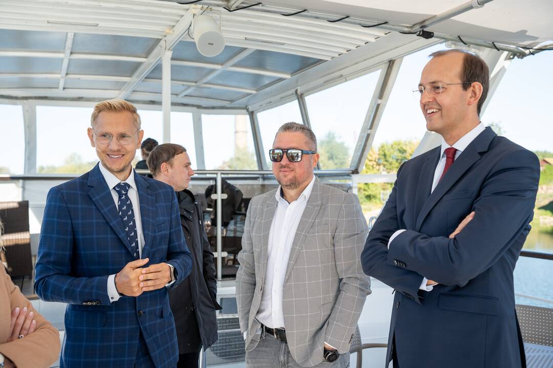 Ties Kaunu atidarytas vandens kelias Nemunu