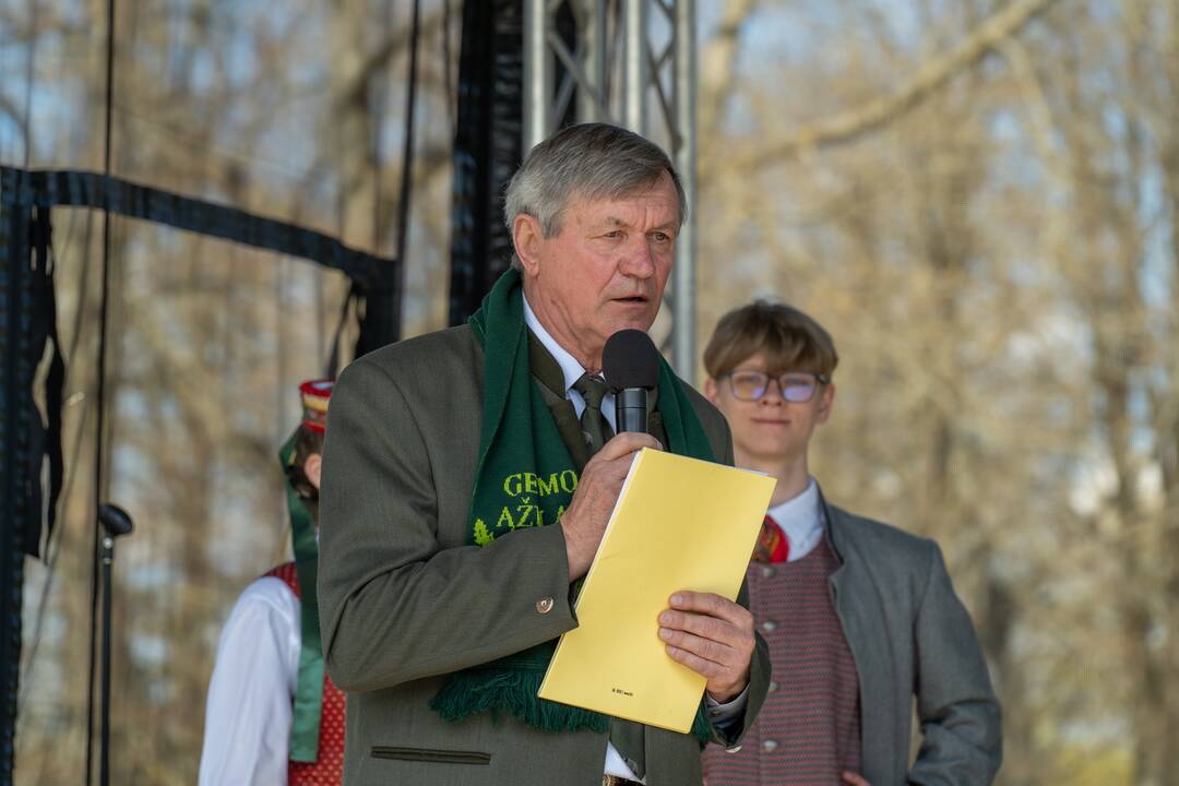 Ukrainos aukų atminties ąžuolynas 