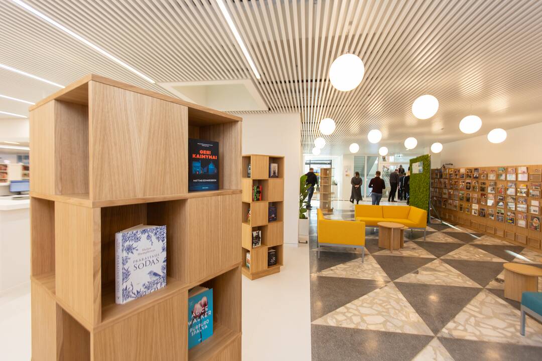 Ąžuolyno bibliotekos pristatymas