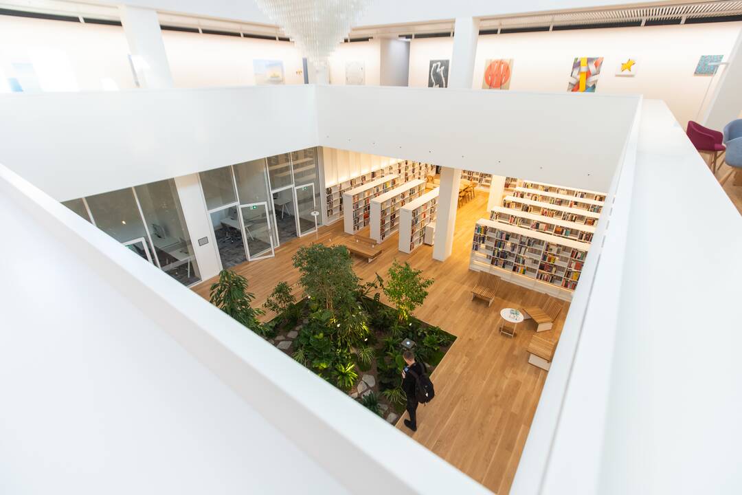 Ąžuolyno bibliotekos pristatymas