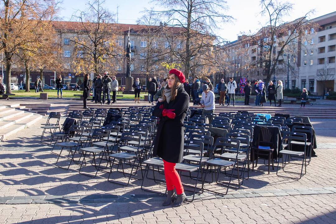 Aktorių protesto akcija prie Seimo