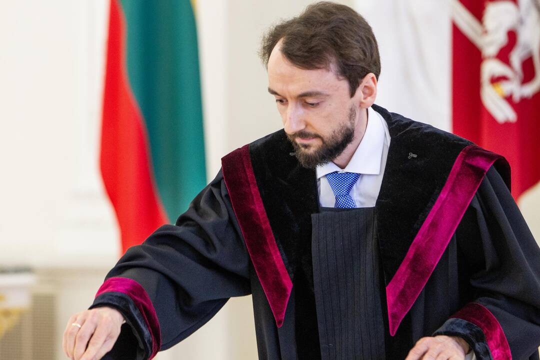  Prezidentė priėmė teisėjų priesaikas