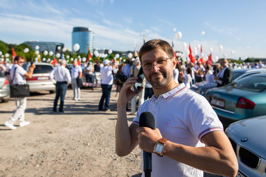 Šeimų maršo protestas prie Seimo