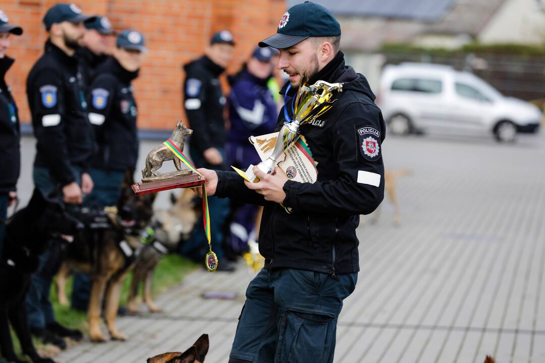 Policijos kinologų daugiakovės pirmenybių apdovanojimai