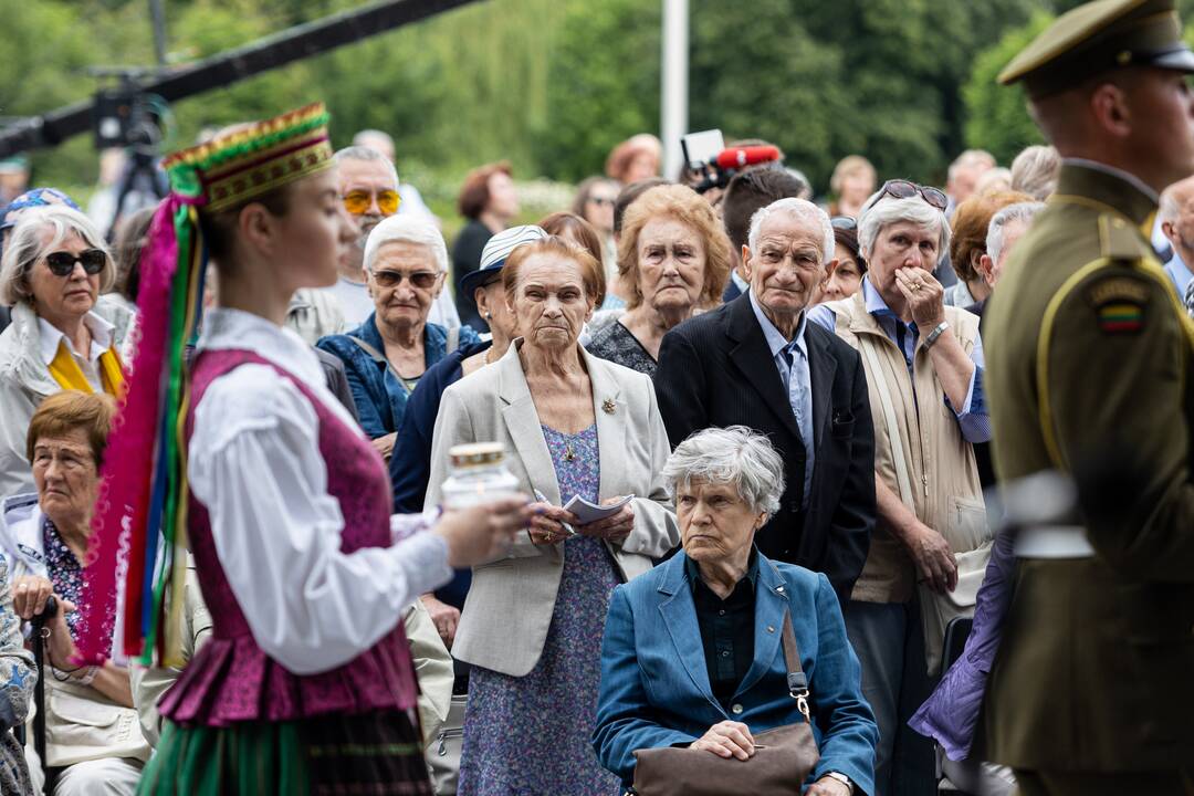 Okupacijos, genocido ir sovietmečio represijų aukų pagerbimo ceremonija