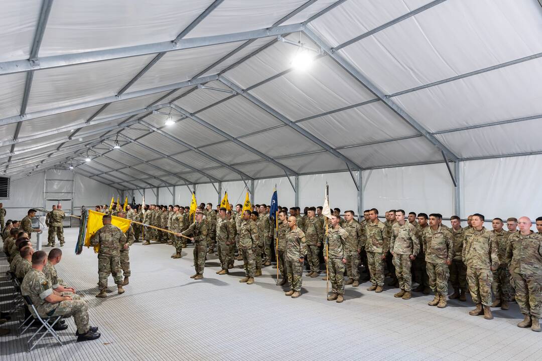 JAV rotacinių pajėgų vėliavų pakeitimo ceremonija