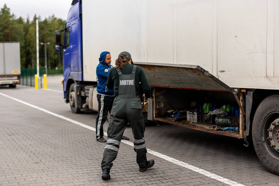 Spaudos konferencija dėl įsigaliojusių ribojimų rusams