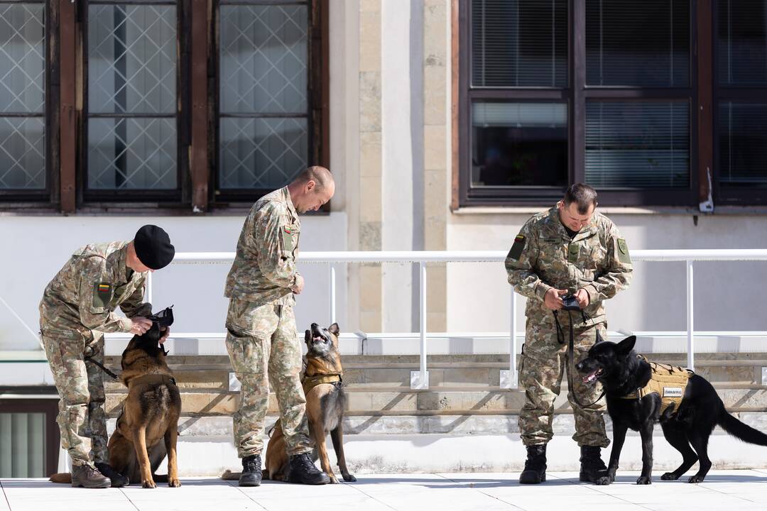 Renginys „Šuns diena Lietuvos kariuomenėje“