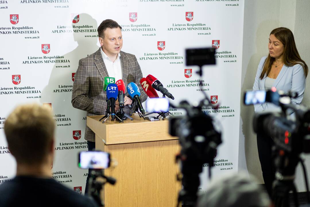 Spaudos konferencija dėl medžių kirtimo