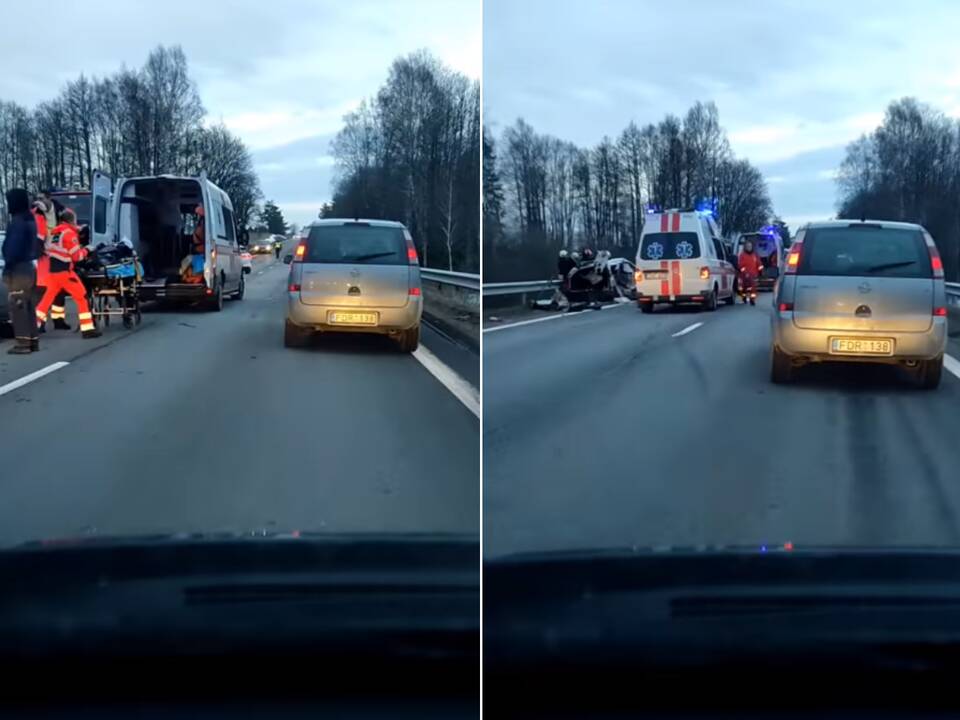 Skaudi nelaimė Plungės rajone: avarijoje sužeisti trys žmonės