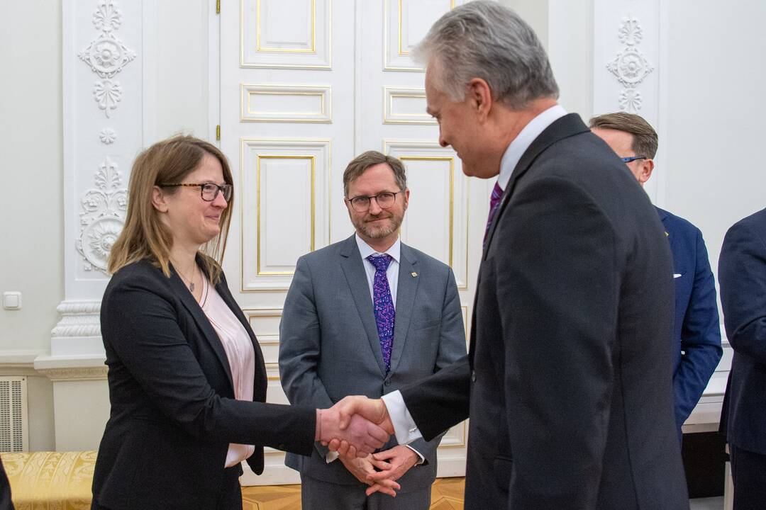Prezidentas susitiko su užsienio ambasadoriais
