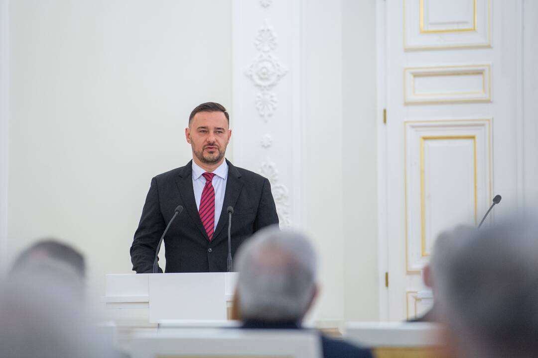 Prezidentas susitiko su užsienio ambasadoriais