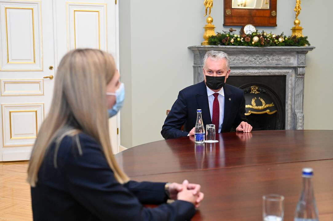 G. Nausėda susitinka su kandidate į ministres A. Bilotaite