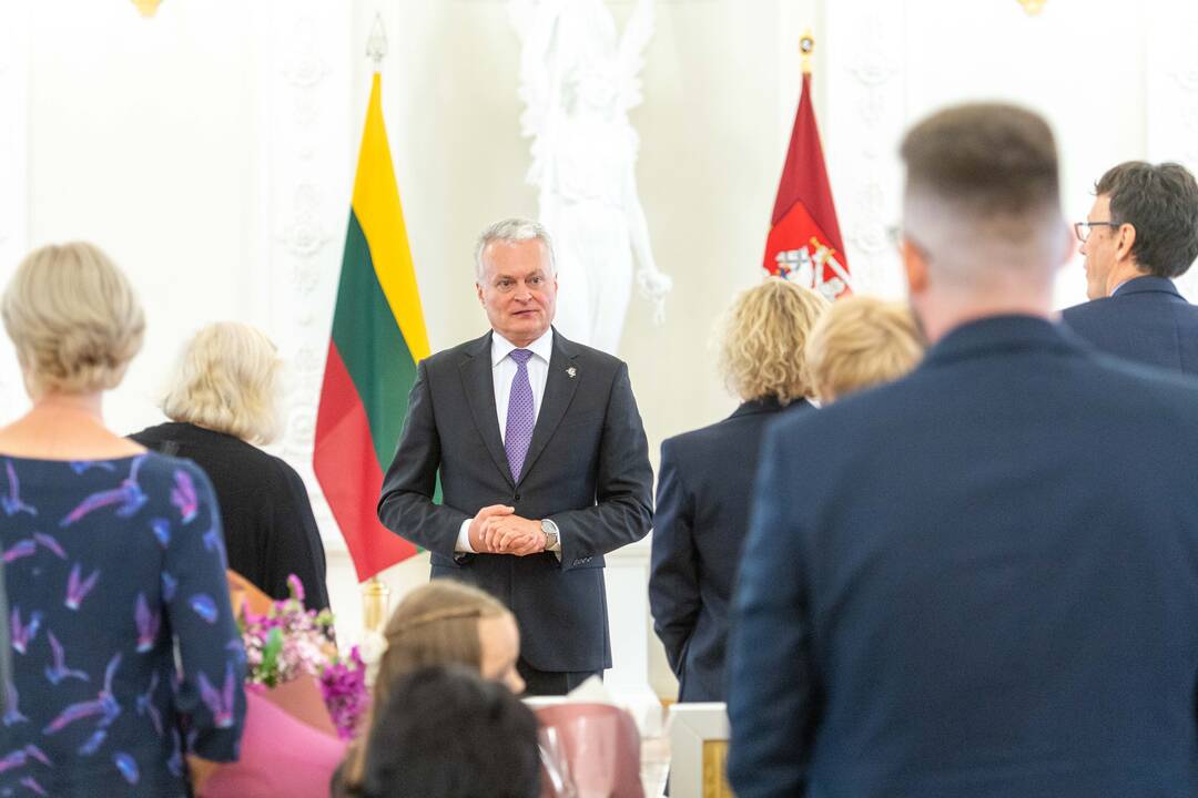 Prisiekė keturios naujos apylinkių teismų teisėjos