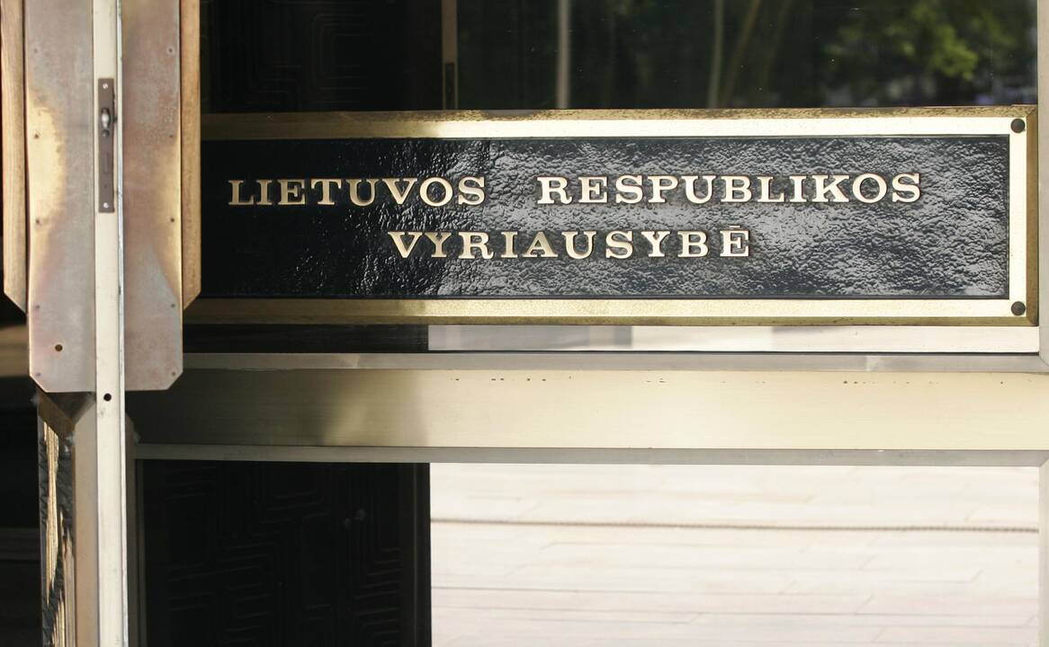 Daliai Vyriausybės kanceliarijos darbuotojų – atleidimo lapeliai