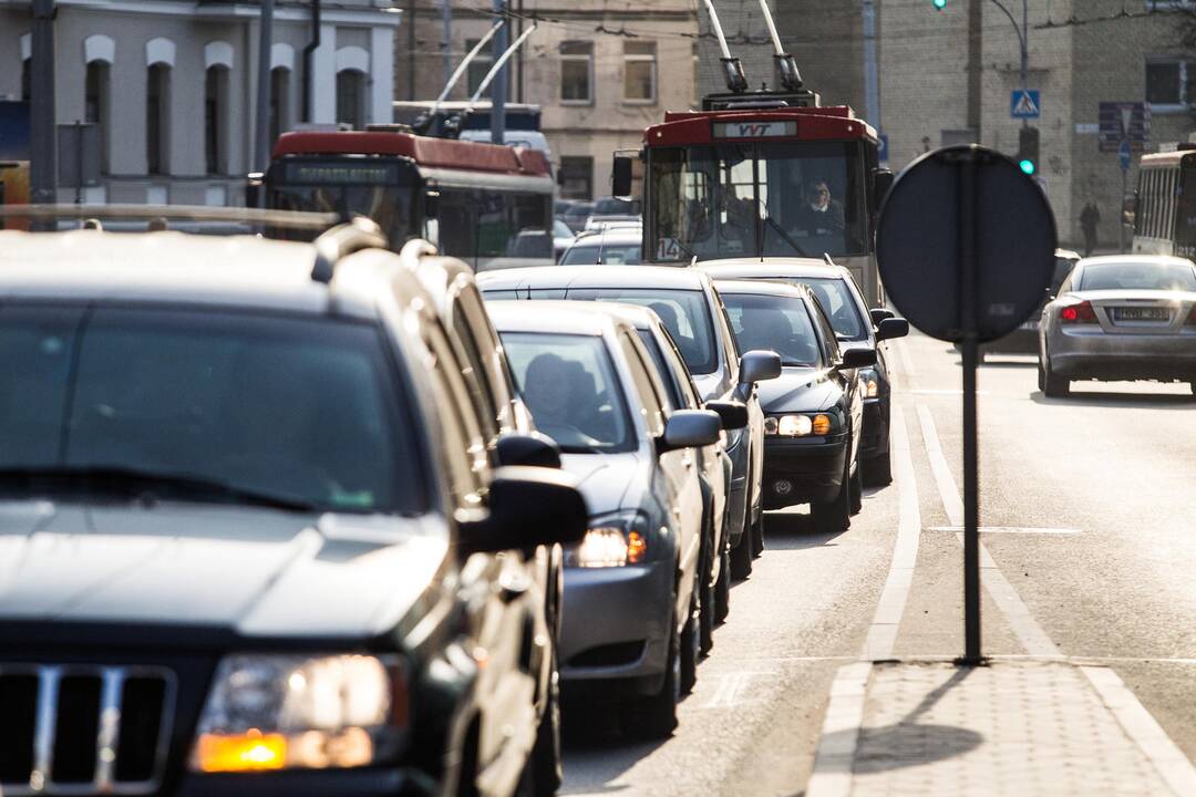 Šiandien – diena be automobilio, bet su nemokamu viešuoju transportu